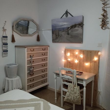 Chambres D'Hotes Chez Catherine A Reus Chambre Bord De Mer Avec Salle De Bains Privee المظهر الخارجي الصورة